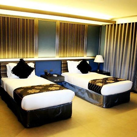 The Pepperland Hotel Legazpi Exterior photo