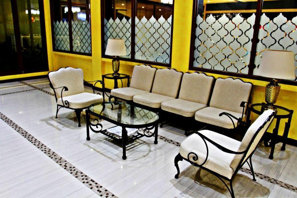 The Pepperland Hotel Legazpi Exterior photo